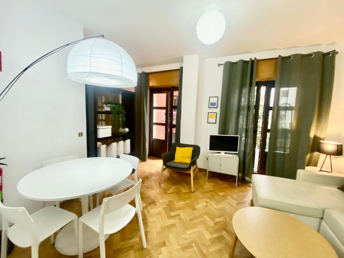 Centro Barrio Embajadores 01 马德里 外观 照片