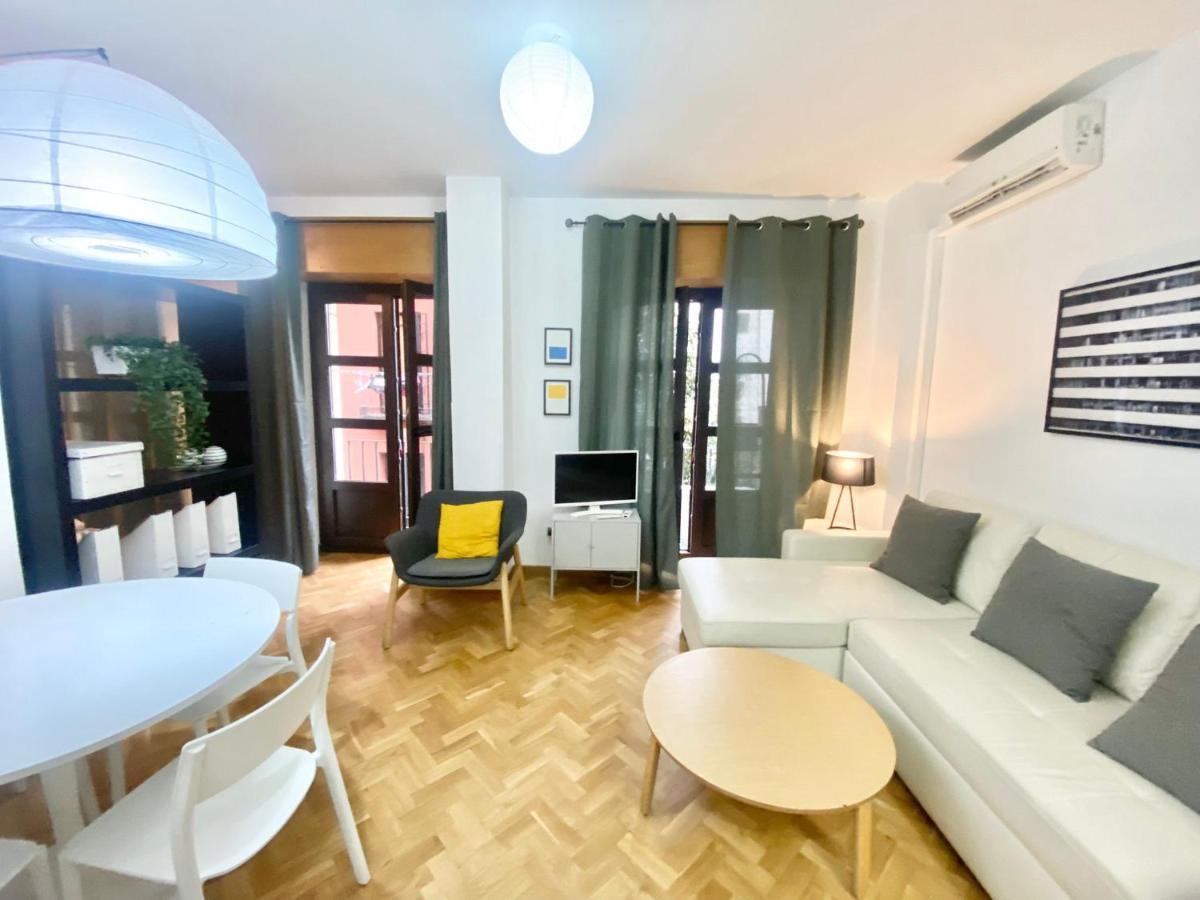 Centro Barrio Embajadores 01 马德里 外观 照片